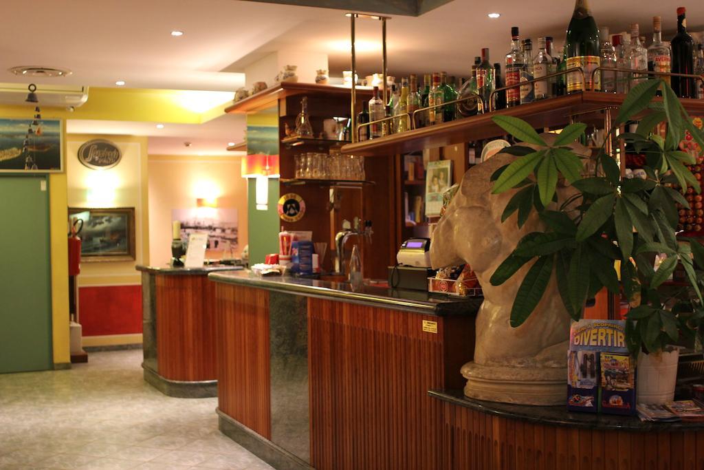 Hotel La Fenice لينانو سابيادورو المظهر الخارجي الصورة